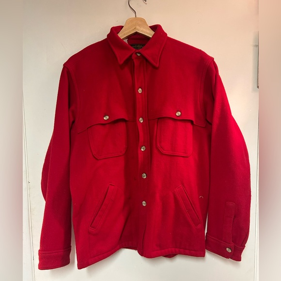 Vintage Eddie Bauer M 100% Virgin Wool Coat Red Jacket Chore Barn 80s Mackinaw - Picture 3 of 6